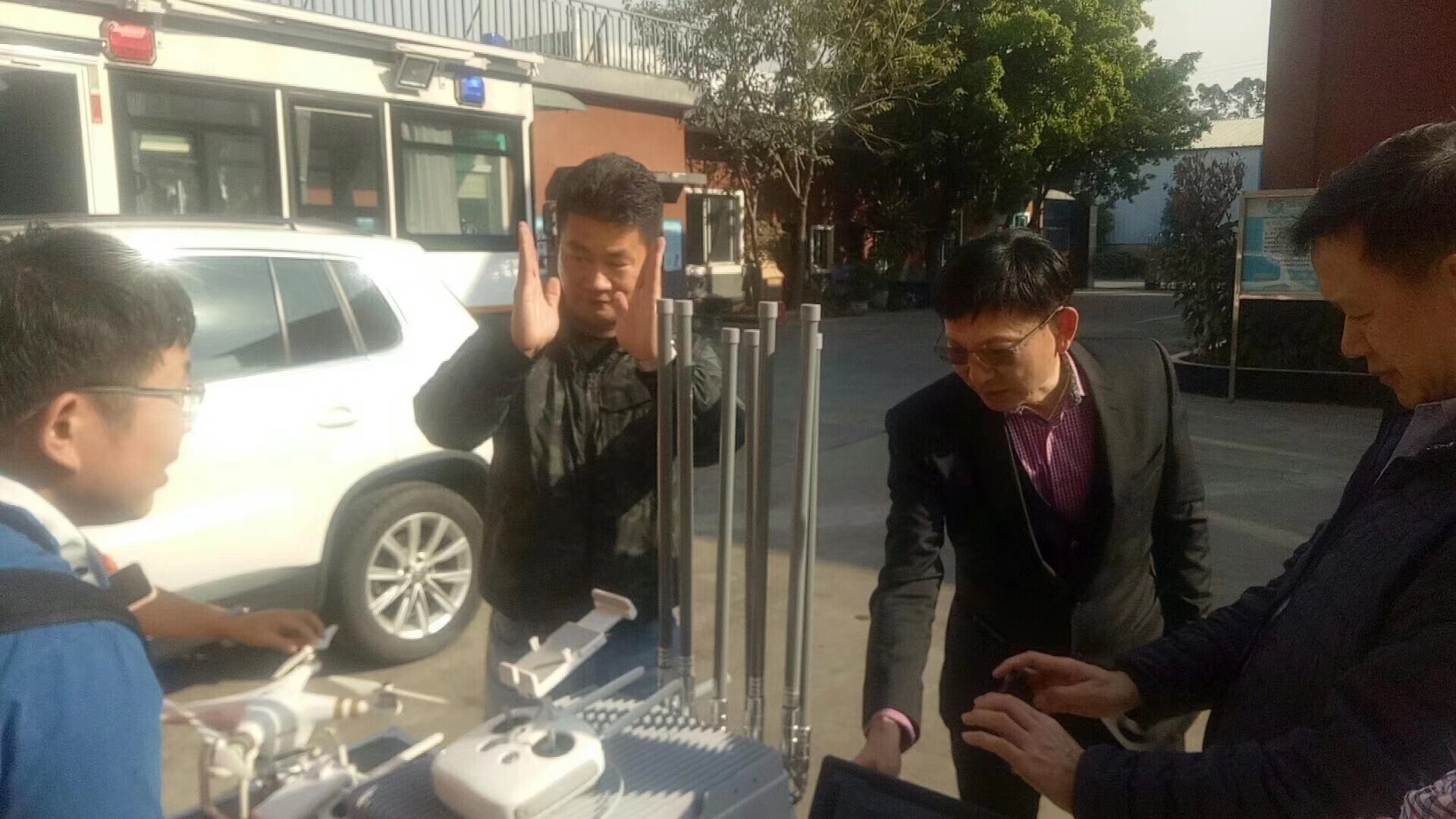 泰國軍方蒞臨天美mv星空mv免费观看科技集團考察一體化無人機防禦（yù）察（chá）打（dǎ）係（xì）統