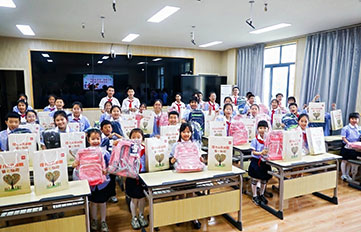 愛在六一  綻（zhàn）放童年色彩