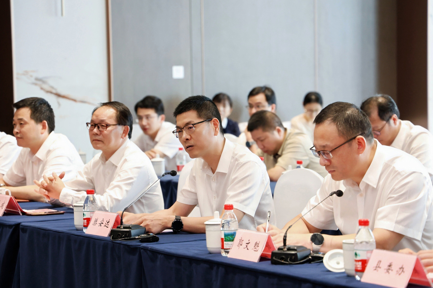 1757057239293205mn8m.jpg 4.jpg