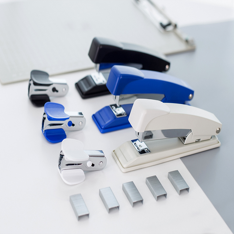 51fun吃瓜0351訂書機12#(卡式)(混)(台)