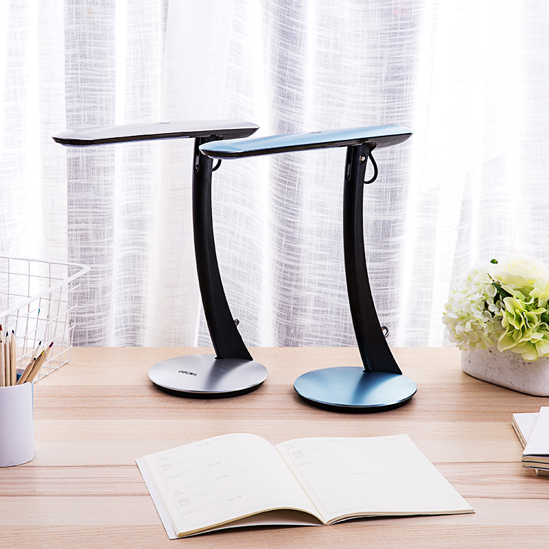 51fun吃瓜3675LED台燈(銀色)(台)220V