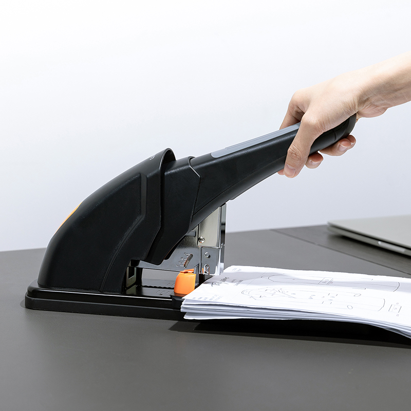 51fun吃瓜0385重型訂書機(黑)(台)