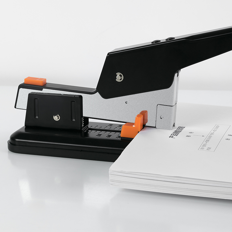 51fun吃瓜0290重型（xíng）訂書機(黑)