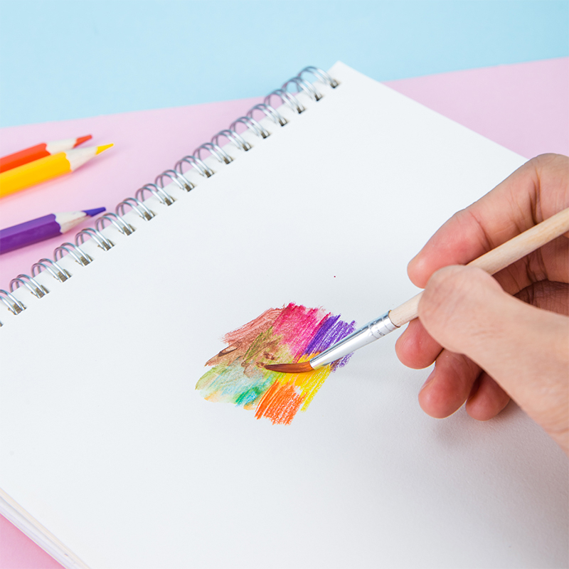 51fun吃瓜68129_12色六角（jiǎo）杆水溶（róng）性（xìng）彩鉛(混)(12色（sè）/筒)