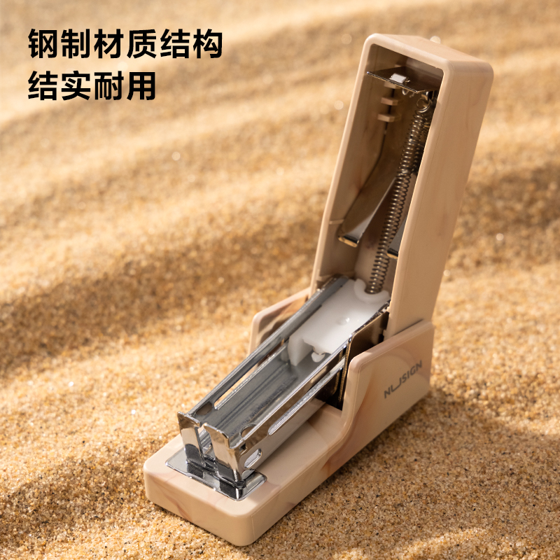 紐賽NS083C訂書機(綠色)(1台訂書機+1盒釘)