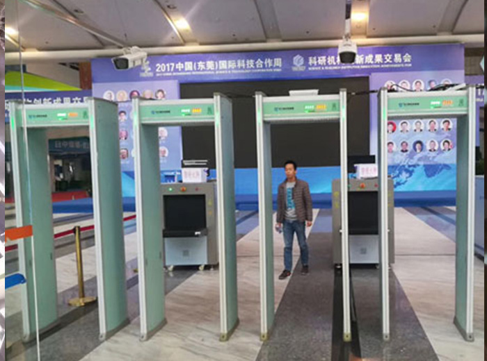 優質安檢門（mén）需要具備（bèi）哪些性能