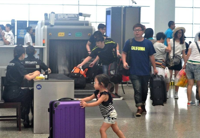 任性的男人（rén）不配合安檢而闖入車站被拘留